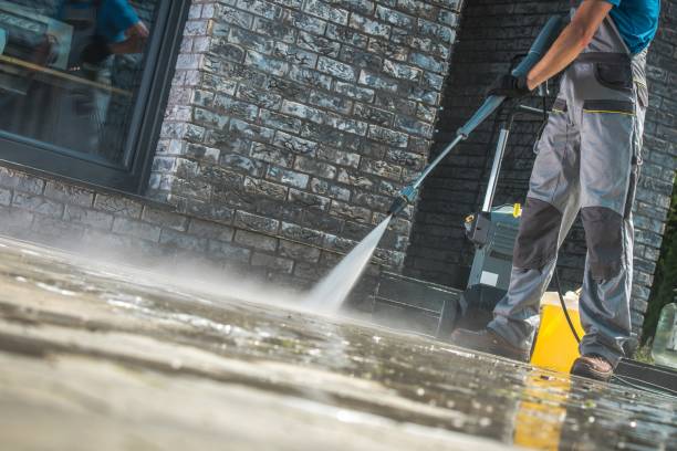 Best Sidewalk and Walkway Cleaning  in Neffs, OH